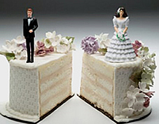 Wedding cake split in half